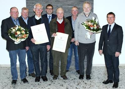 Bild vergr��ern: Ortsheimatpfleger Borgentreich und B�hne