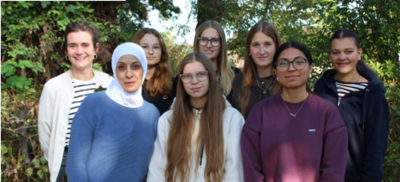 Bild vergr&ouml;&szlig;ern: Fachsch&uuml;ler